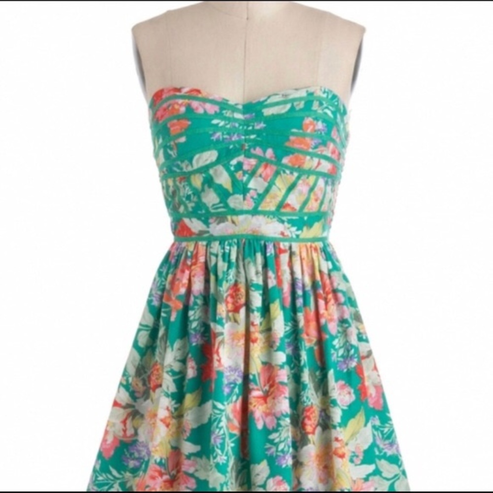 ModCloth Sunny Girl Green Floral Strapless Dress L